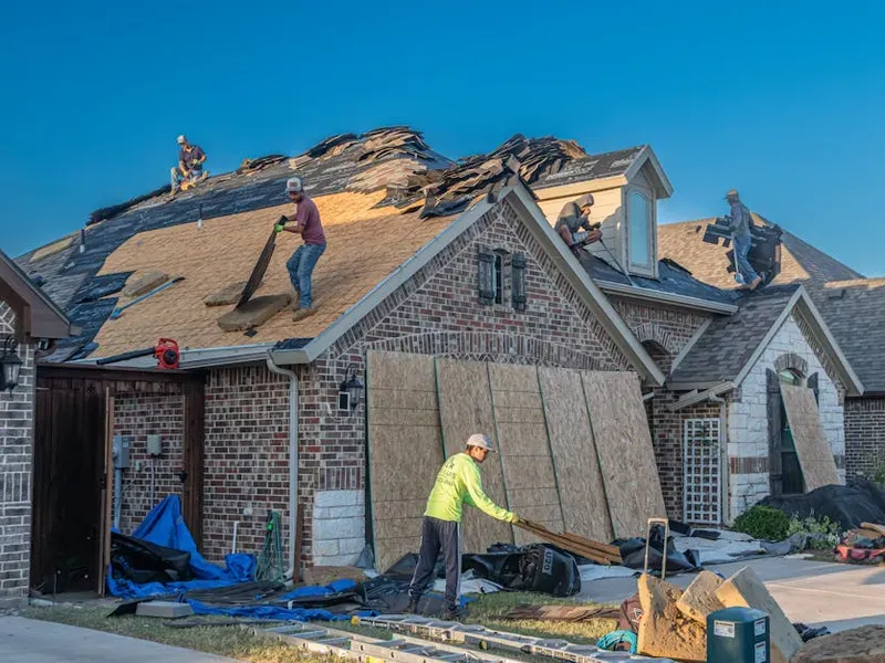 Service Install Gallery0 Service Install Gallery0 Rooferinstallin Minneapolis Roofing Co | Minneapolis